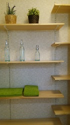 フレスコの分譲住宅　洗面所のおしゃれな棚