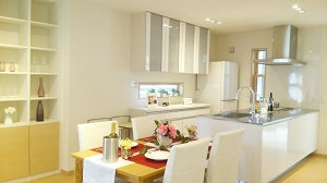 桧家住宅のモデルハウス　白ベースの2階リビング